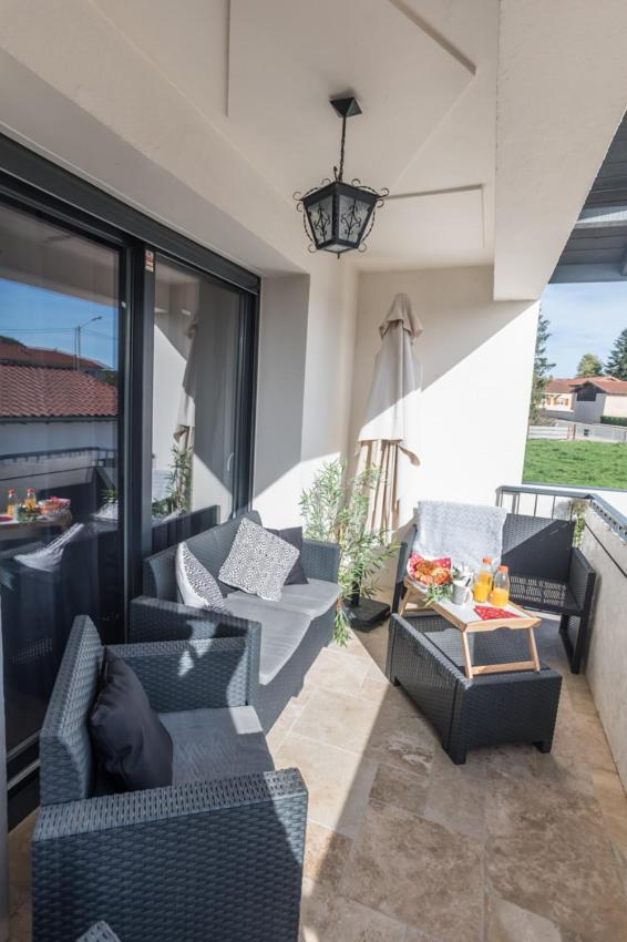 - Luxueux Casa Selva - Parking Gratuit - Spacieux - Balcon - Wifi