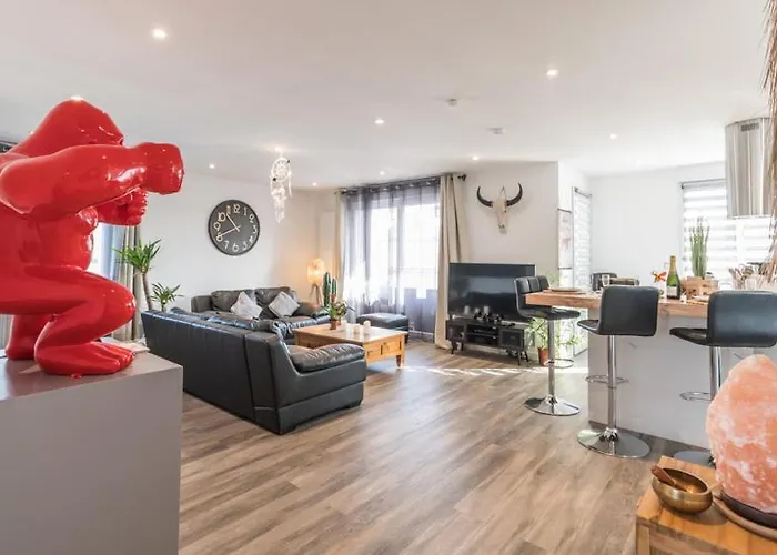 - Luxueux Casa Selva - Parking Gratuit - Spacieux - Balcon - Wifi