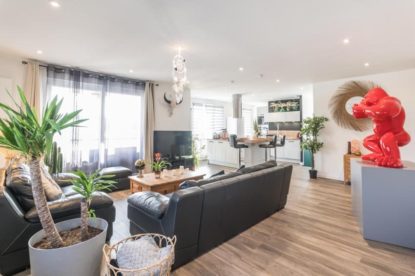 - Luxueux Casa Selva - Parking Gratuit - Spacieux - Balcon - Wifi Apartment
